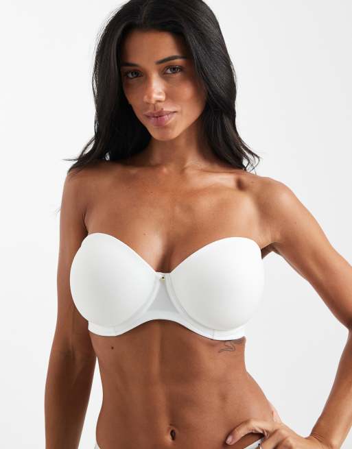 ASOS DESIGN - Vollere buste - Voorgevormde veelzijdige beugel-bh in wit, 3 van 4
