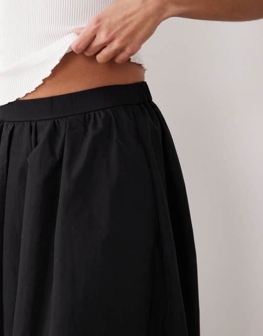 ASOS DESIGN volume detail midi skirt in black, 2 of 5