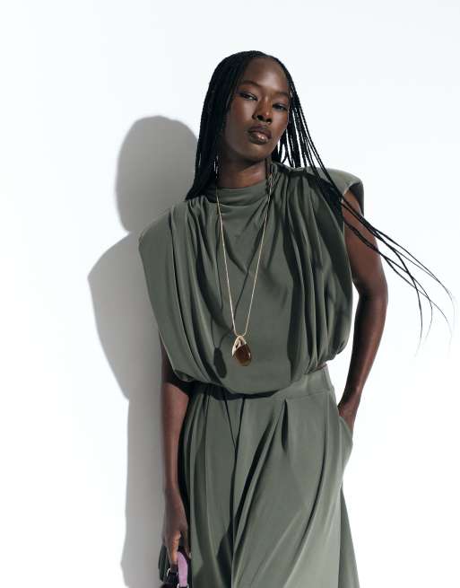ASOS DESIGN volume drape co-ord top met gewatteerde schouders in kaki, 4 van 5