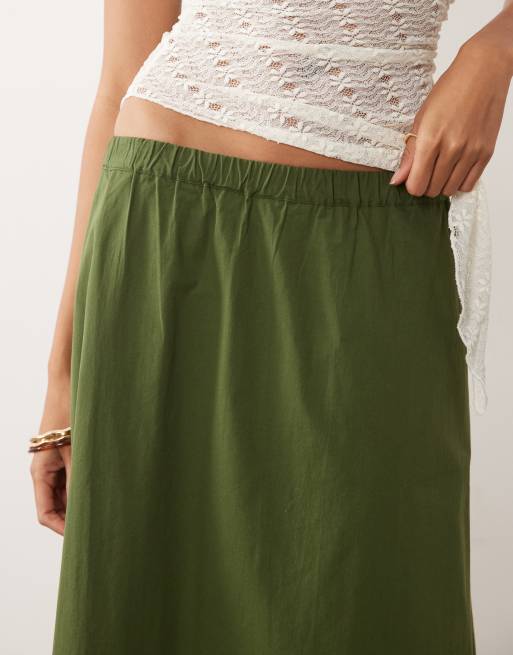 ASOS DESIGN volume maxi skirt in khaki, 5 of 5