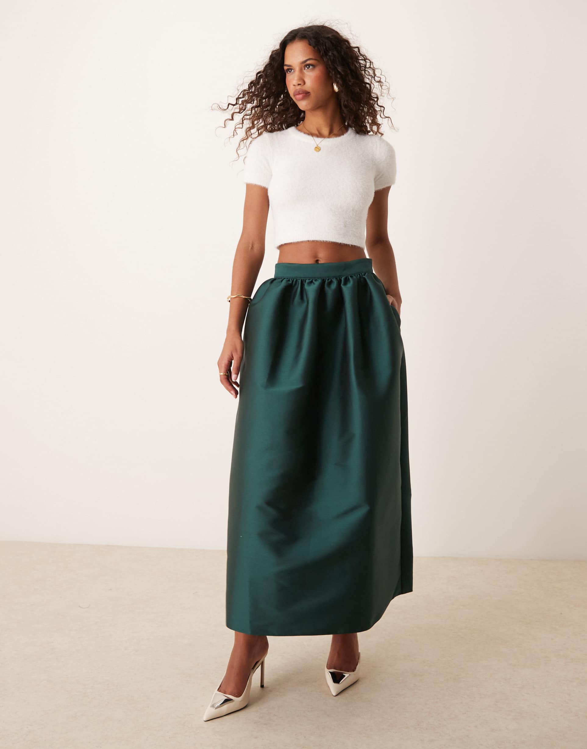 asos design volume occasion maxi skirt in dark green