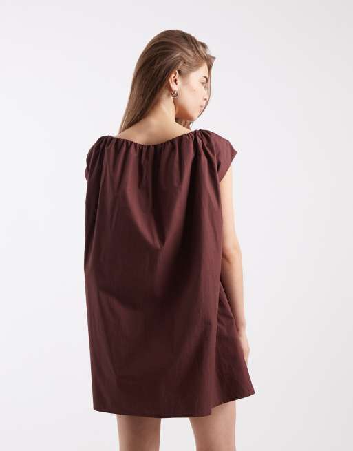 ASOS DESIGN - Volumineuze mini-jurk met pof-model in roestbruin, 3 van 4