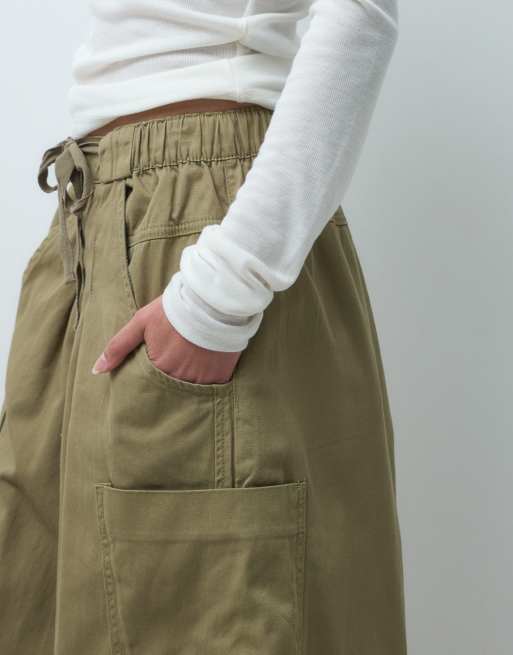 ASOS DESIGN volumineuze utility-broek in kaki, 5 van 5