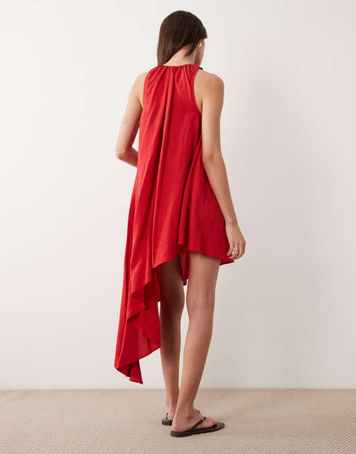ASOS DESIGN – Voluminöses Minikleid aus Funktionsmaterial in Rot mit asymmetrischem Saum, 3 von 4