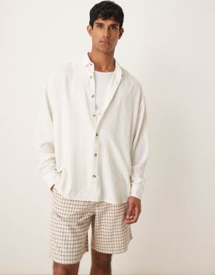 ASOS DESIGN – Voluminöses Oversize-Hemd aus Leinenmix in Weiß - view 1