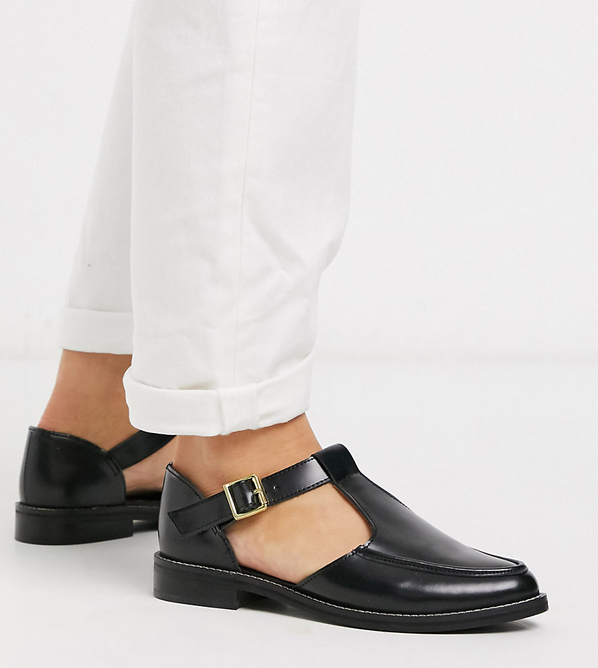 ASOS DESIGN - Vonnie - Leren platte schoenen met brede pasvorm in zwart