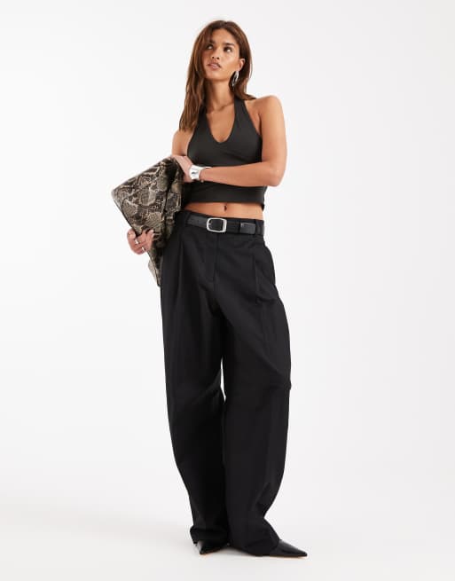 ASOS DESIGN - Vormgevende crop top met halternek in zwart , 4 van 4