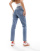 Thumbnail 1 van 5