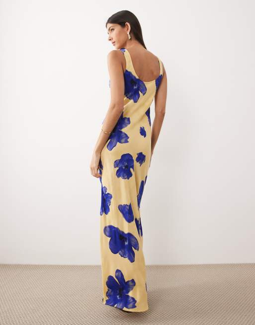ASOS DESIGN – Vorn gebundenes Midikleid in Blau mit großem Blumenmuster und U-Ausschnitt, 4 von 4