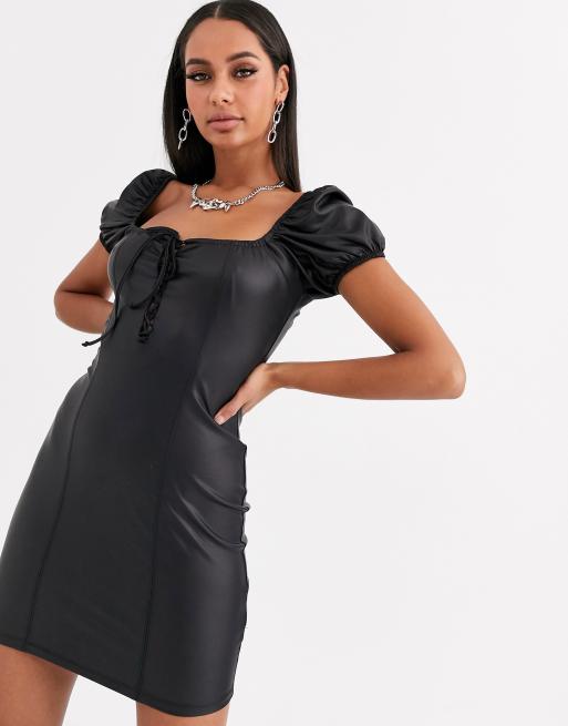 ASOS DESIGN – Vorn geschnürtes Minikleid in Lederoptik