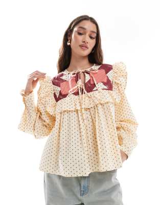 ASOS DESIGN - Vorne gebundenes, langärmliges, gestepptes Oberteil-Bunt