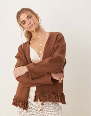 ASOS DESIGN - Vorne offene Strickjacke in Rostrot mit Fransen-Braun