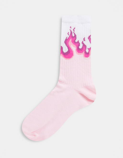 ASOS DESIGN – Wadenhohe Socken mit Flammendesign in Rosa