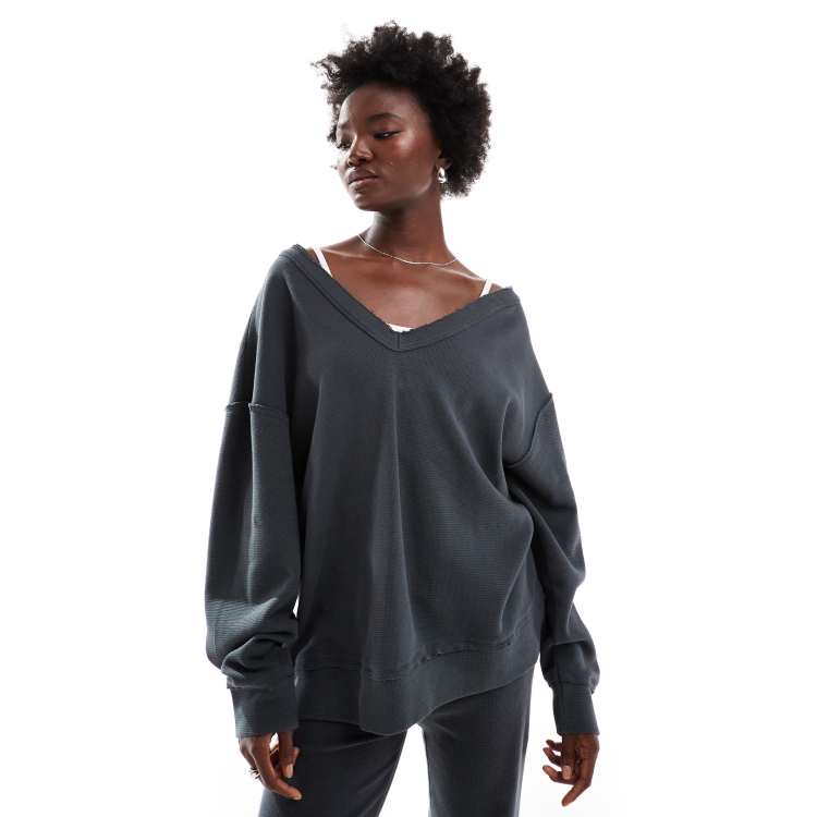 OFF SHOULDER SWEAT / WHITE – DICH HENDERSON