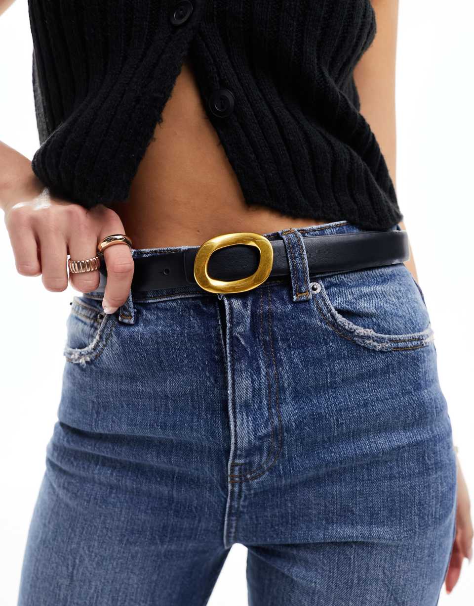 Jeans belt oval buckle