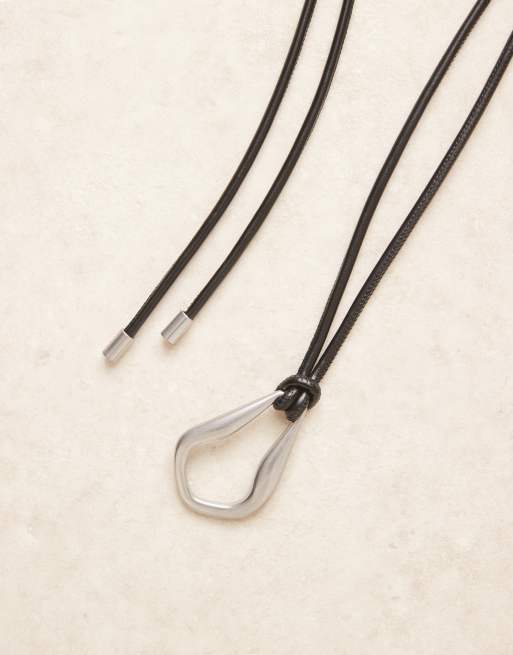 ASOS DESIGN waist and hip loop through belt in black with antiqued silver-tone hardware, 2 of 3