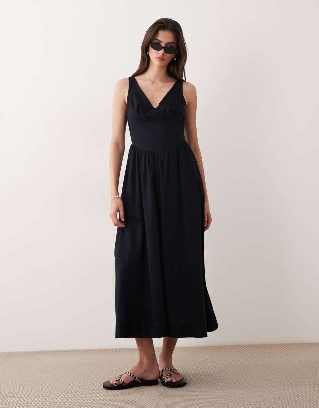asos black v neck dress Design - V-Neck Maxi - Women - Cotton - 4 US Badge-Best-Seller Fantasy Costume Fantasy Costume Color:Plum whether youre dressing it