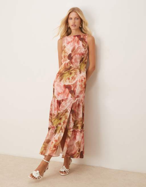 ASOS DESIGN – Warstwowa sukienka maxi bez rękawów z dekoltem w łódkę w kwiatowy wzór