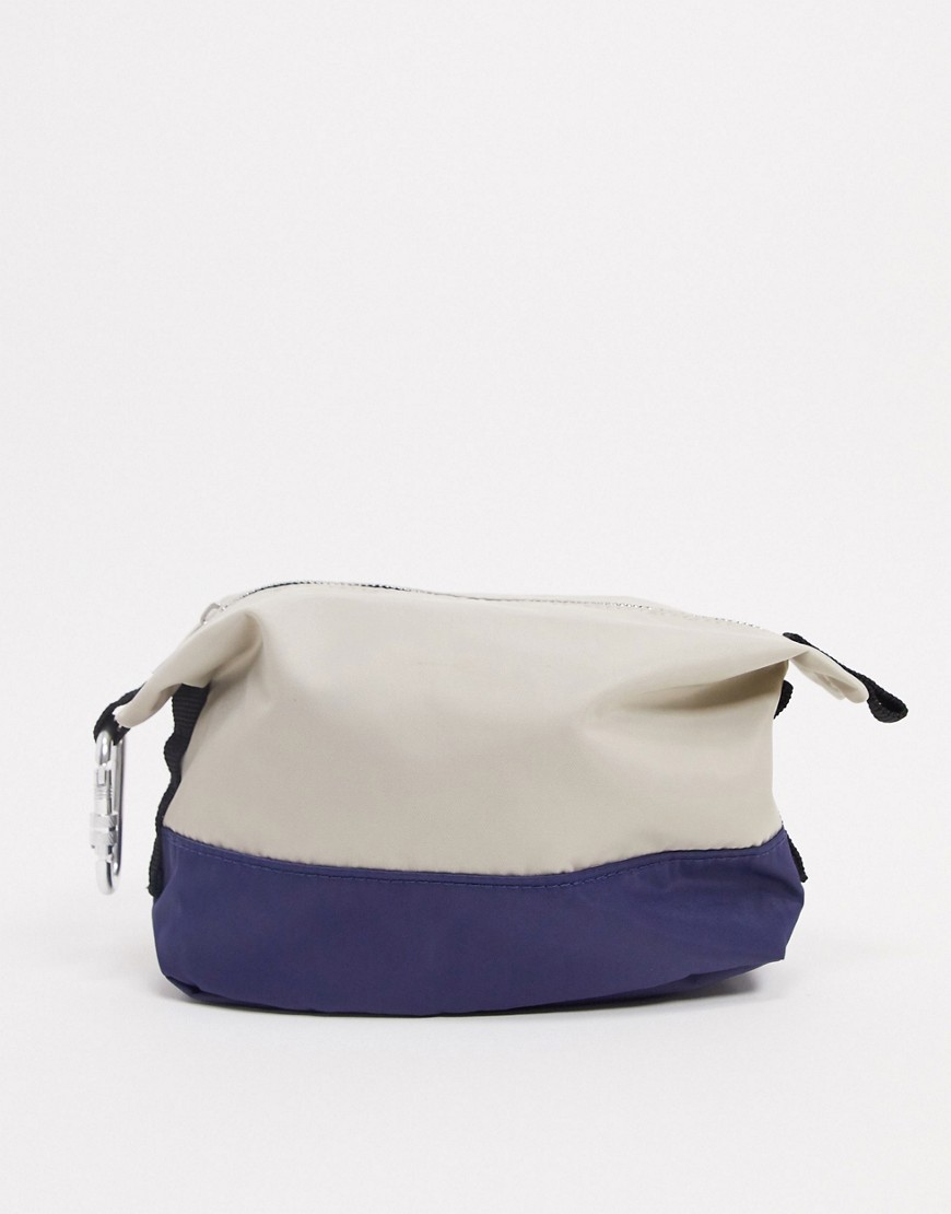 Asos Design Wash Bag In Beige And Navy With Clip Detail-multi