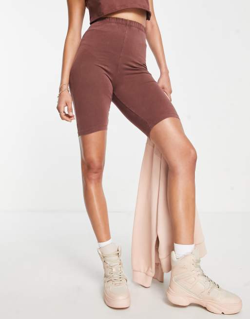ASOS DESIGN washed legging short in brown