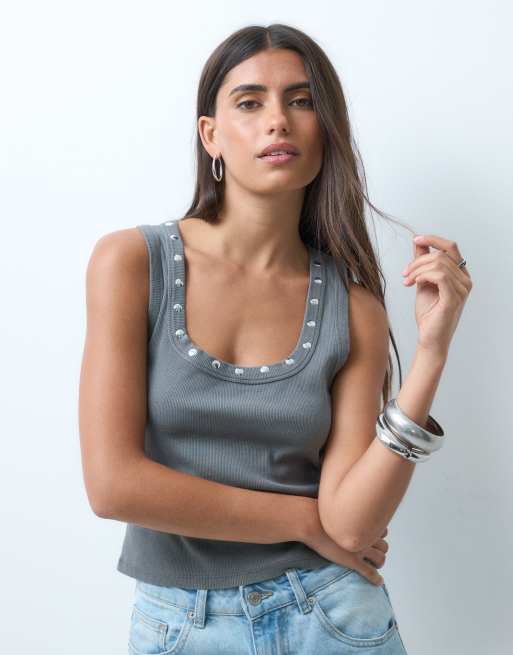 ASOS DESIGN washed stud trim racer vest in charcoal, 4 of 4