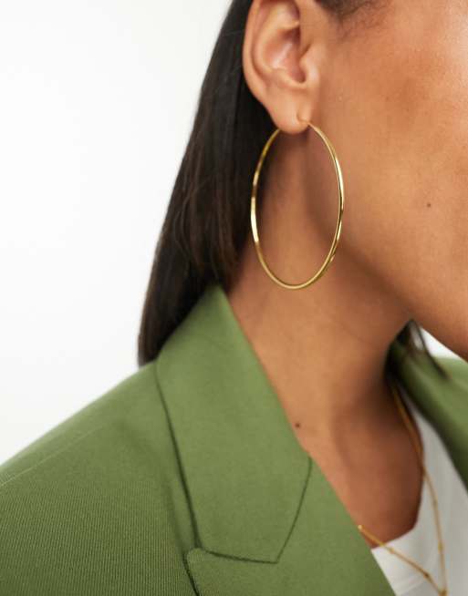 ASOS DESIGN – Wąskie kolczyki-koła 65 mm powlekane 14-karatowym złotem, 2 z 4