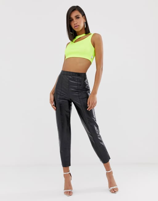 ASOS DESIGN – Wąskie spodnie z winylu