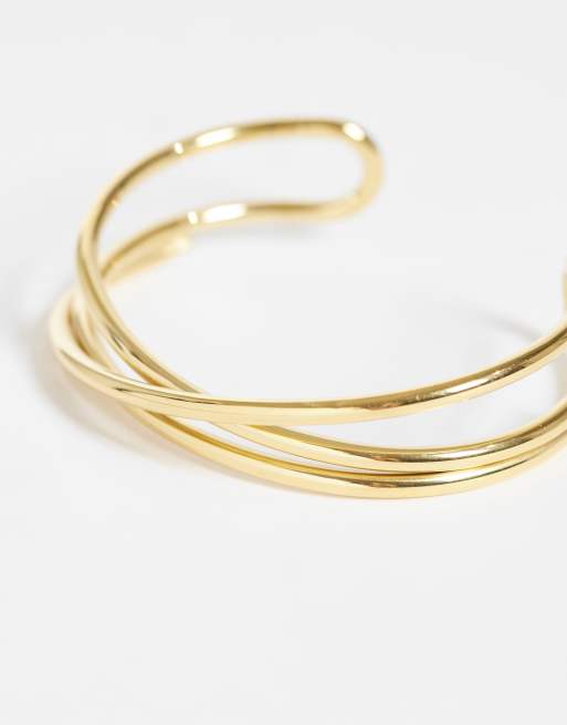 ASOS DESIGN wasserfeste Edelstahl-Cuff-Armband mit Cross-over-Design in Goldoptik - GOLD, 3 von 4