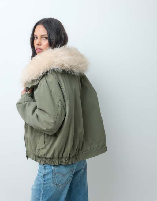 ASOS DESIGN waterfall bomberjakke i imiteret pels og bomuld i salviegrøn, 3 af 4