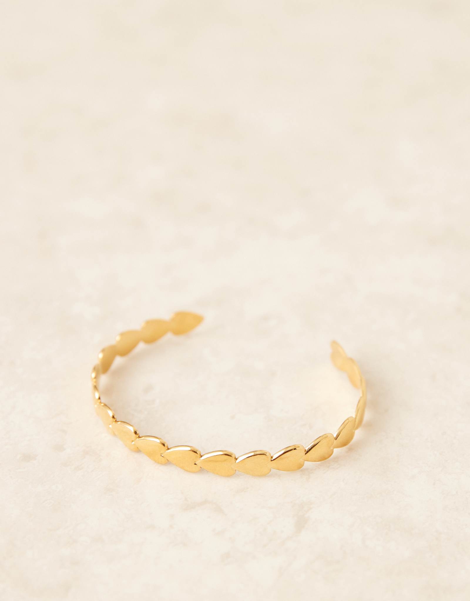 Водонепроницаемый браслет-манжета ASOS DESIGN из нержавеющей стали золотистого цвета