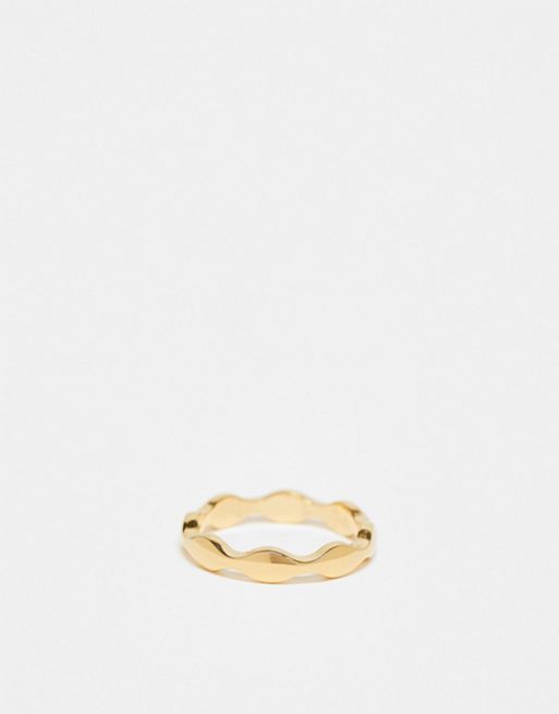 FhyzicsShops DESIGN waterproof stainless steel ring with wavy design in gold tone