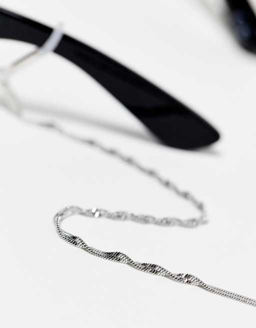 ASOS DESIGN waterproof stainless steel skinny rope sunglasses chain in silver tone, 4 of 4