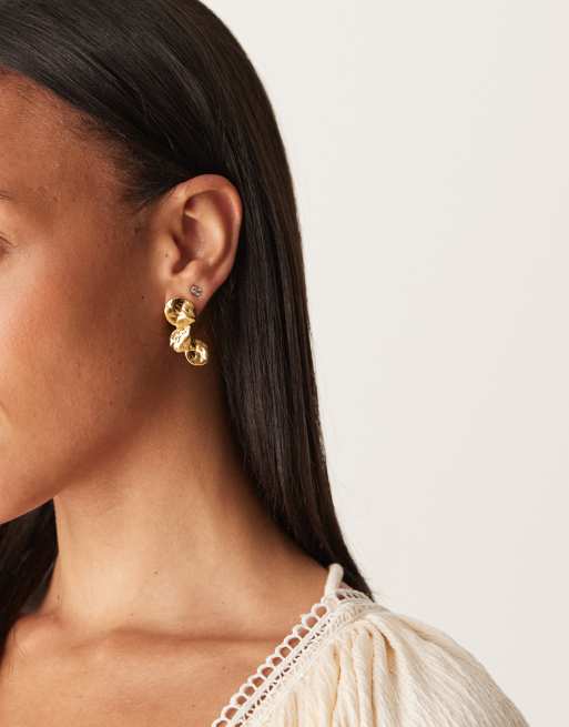 ASOS DESIGN waterproof stainless steel stud earrings with molten drop design in gold tone, 2 of 3
