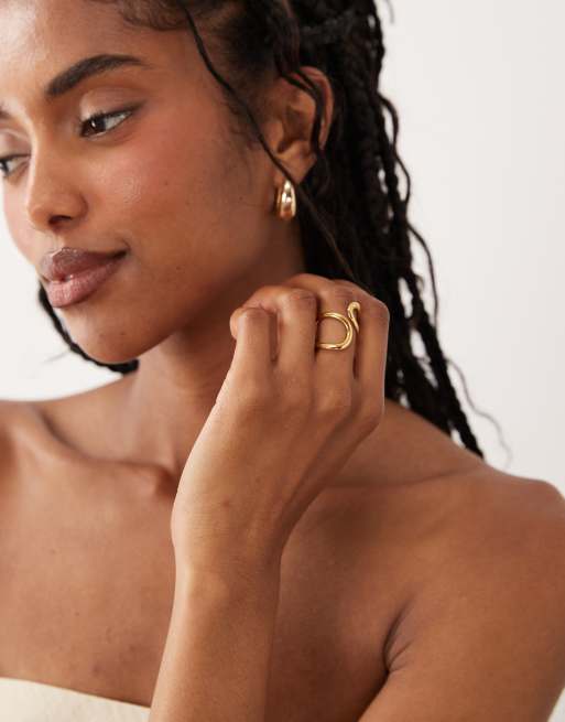 ASOS DESIGN waterproof stainless steel wrap-around ring in gold tone, 2 of 4