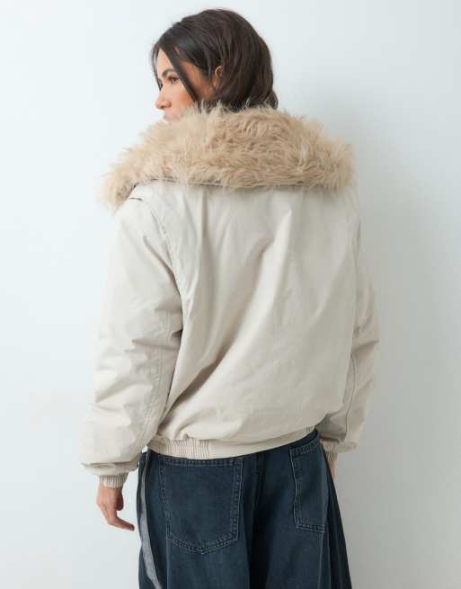 ASOS DESIGN waterval bomberjack met faux-fur in crème, 5 van 5