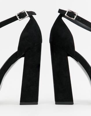 asos pieds larges