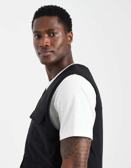 ASOS DESIGN – Wattierte Utility-Weste in Schwarz mit Steppung, 4 von 5