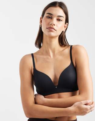 ASOS DESIGN - Wattierter BH ohne Bügel in Schwarz mit geformten Körbchen