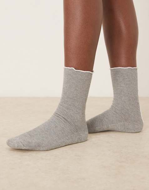 ASOS DESIGN wavy stitched detail socks in light grey and white - view 1