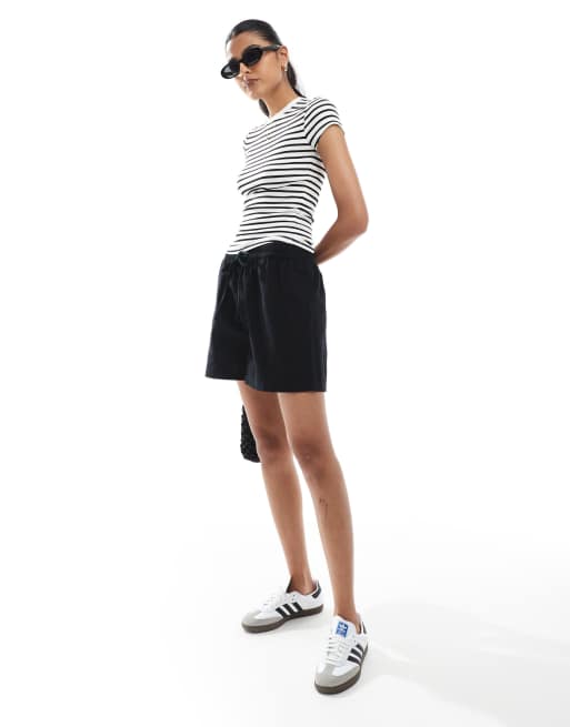 ASOS DESIGN – Wciągane czarne szorty o lnianym wyglądzie, 4 z 5