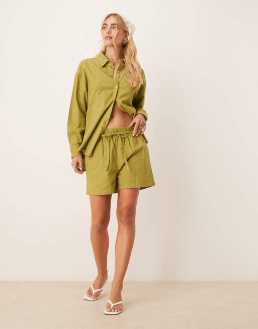 ASOS DESIGN – Wciągane oliwkowe szorty z materiału o wyglądzie lnu, część zestawu 