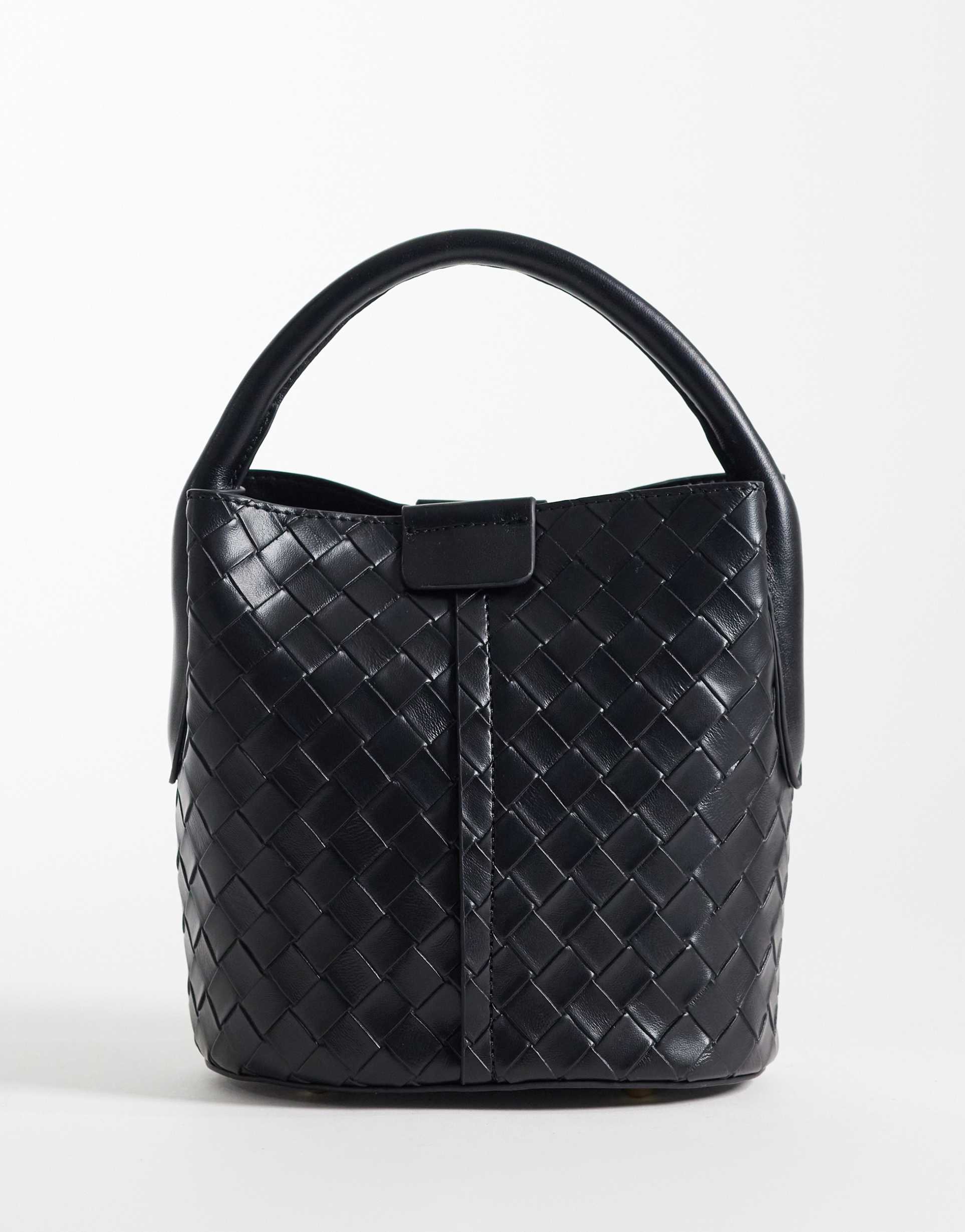 asos design weave bucket bag with detachable cross body strap in black