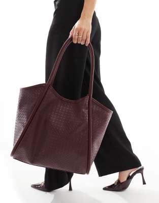 weave tubular tote bag in burgundy-Red