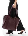 [ASOS DESIGN] ASOS DESIGN weave tubular tote bag in burgundy-Red No Size Burgundy