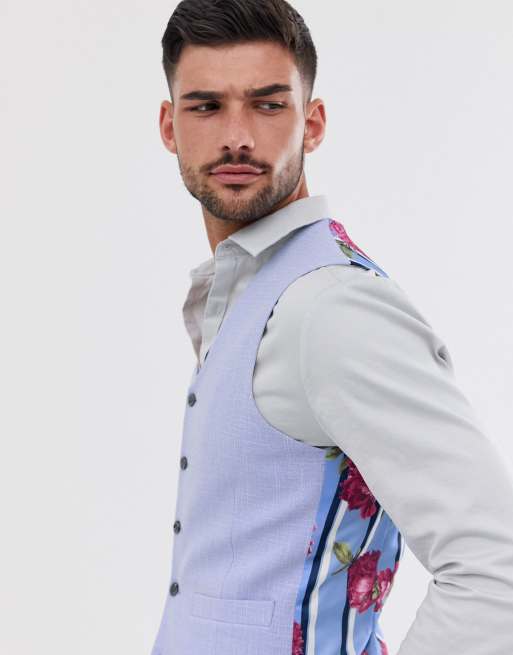 Cross button outlet waistcoat