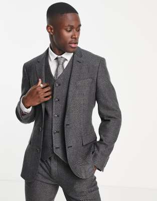 3 button 3 piece suit