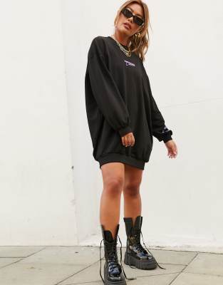 black sweatshirt dress
