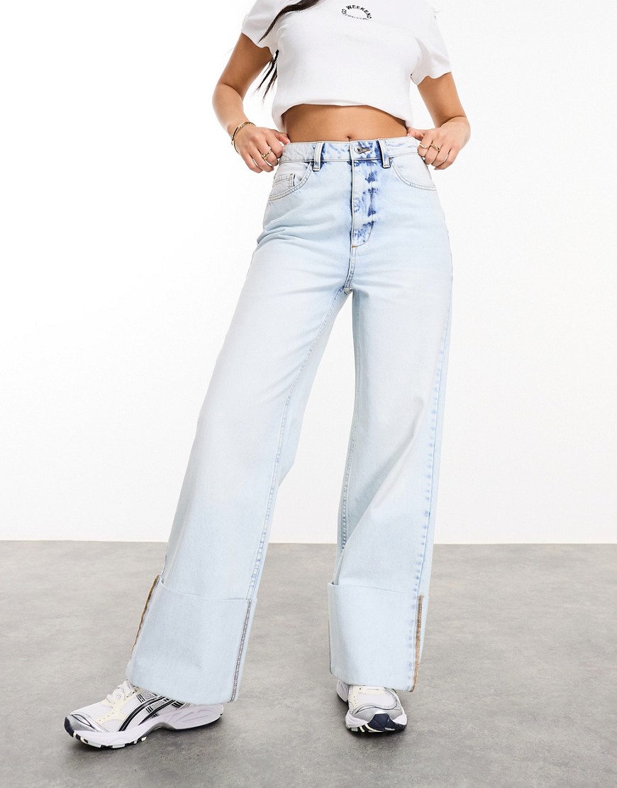 ASOS DESIGN Weekend Collective mom jean with turn up detail in light wash-Blue