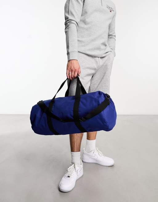 ASOS DESIGN - Weekendtas van nylon in blauw met contrasterende ritstrekker, 4 van 4