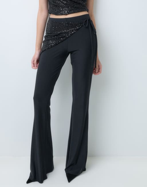 ASOS DESIGN weiche Hose mit weitem Bein und Wickelbund mit Pailletten in Schwarz, 2 von 5